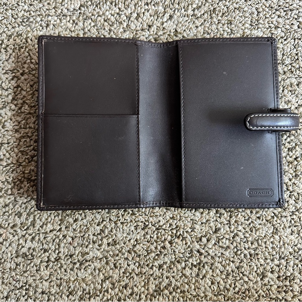 Coach Signature Print Easy Closure Wallet - Picture 2 of 3